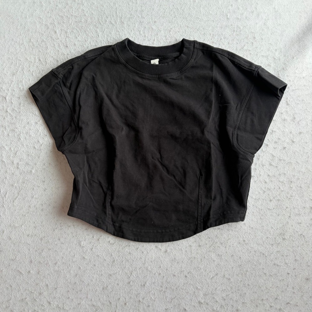 Lululemon Cates T-Shirt Womens Small Black Cropped Short Sleeve Cotton Tee